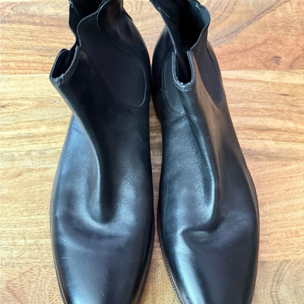 Bloomingdale’s Black Leather Chelsea Boots, Men’s size 11 - Picture 3 of 7